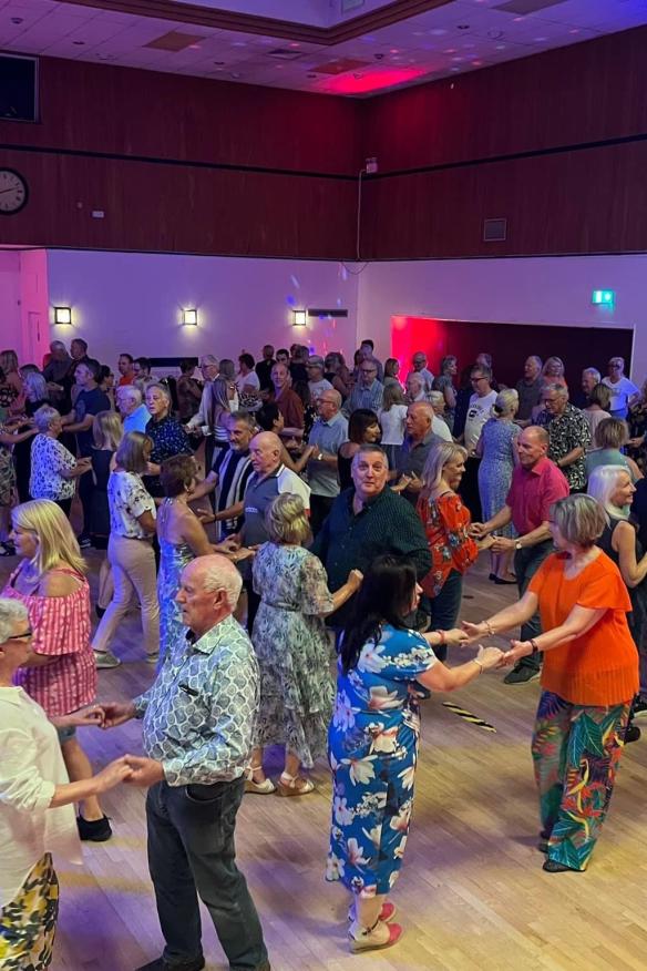 Image of people dancing at Ceroc Rayleigh